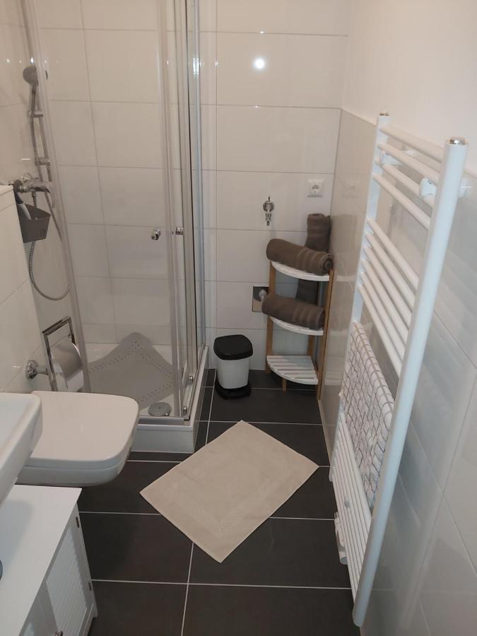 דיסבורג Apartment Am Park מראה חיצוני תמונה