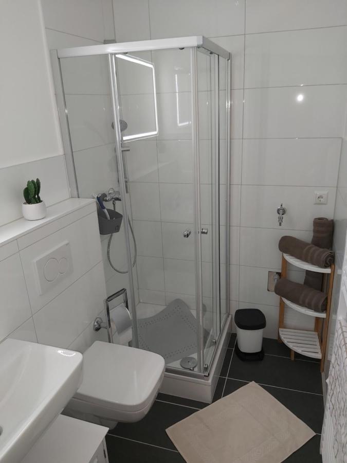 דיסבורג Apartment Am Park מראה חיצוני תמונה
